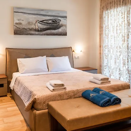 Luxury Villa Jupiter-2